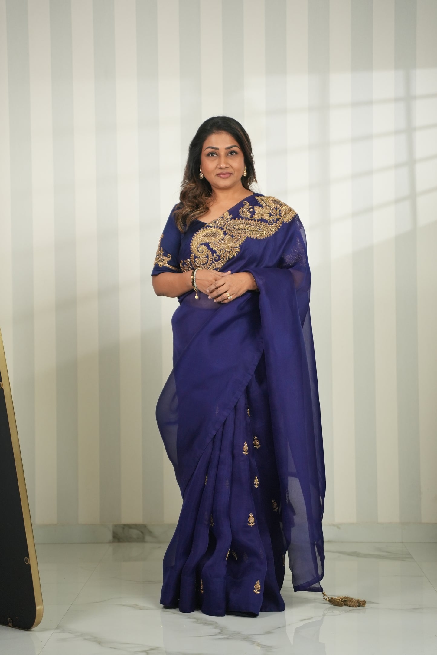 Dolly Jain in Kamli