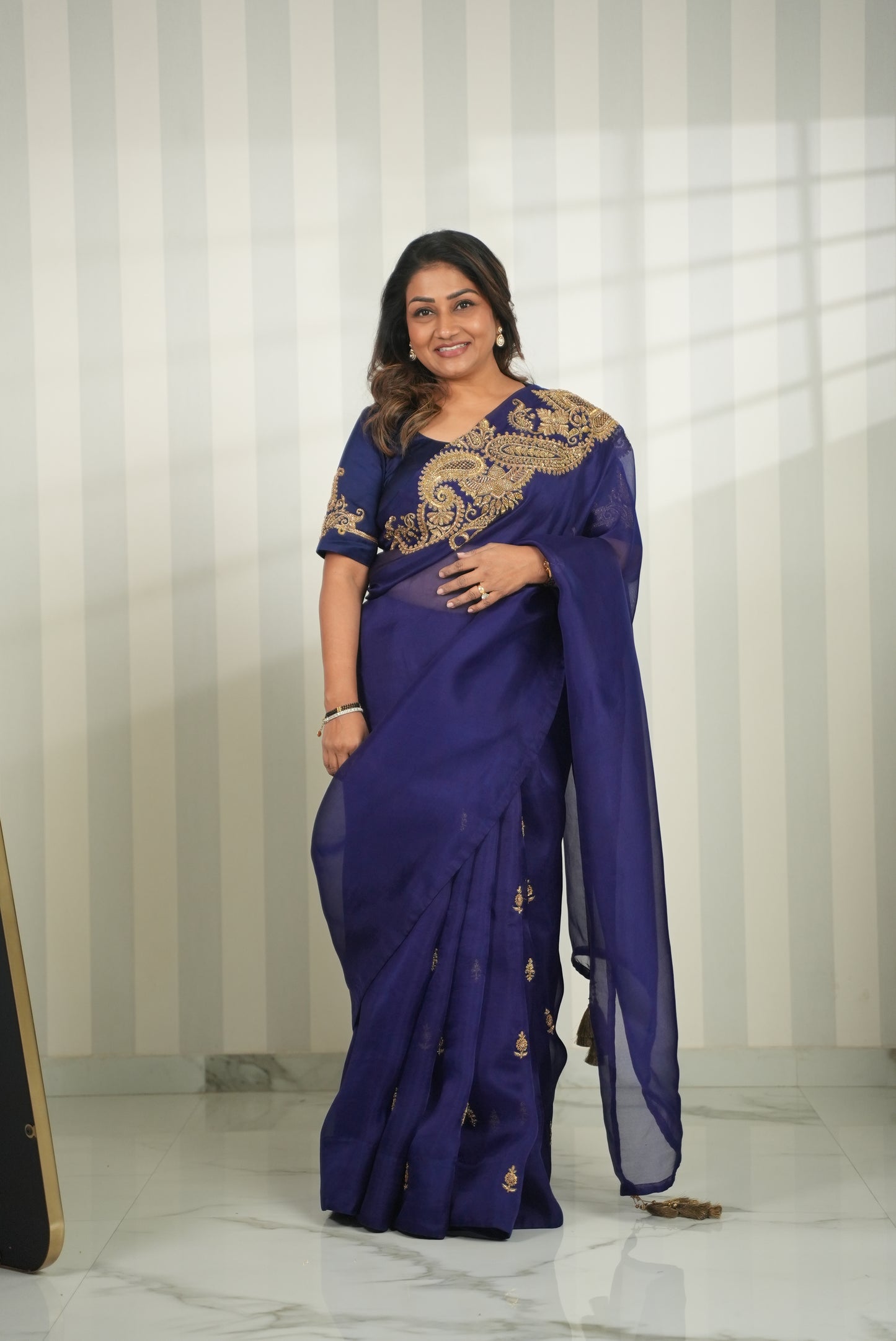 Dolly Jain in Kamli